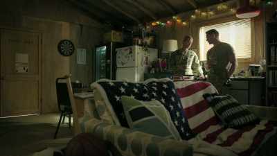 - It's not that.
The bodyguard, - 68 Whiskey