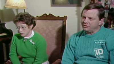 IT'S NOT THAT
WE'RE TV STARS - The Lake Erie Murders