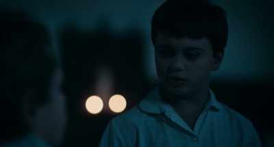 - It's not true, you have a crucifix.
- It's a good luck charm. - Kidnapped