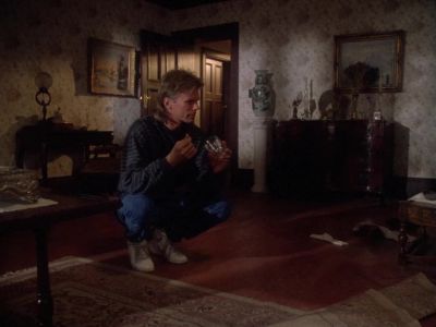 It's not working. - MacGyver