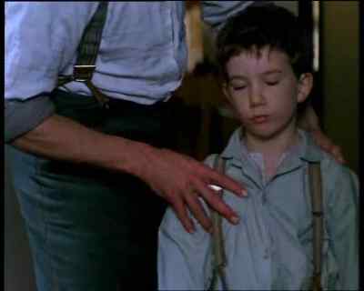 It's nothing to be frightened of. Come here. - Jude