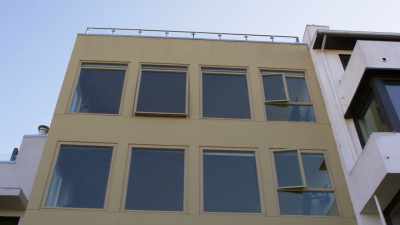 It's now just another luxury
apartment on telegraph hill. - Searching for Secrets