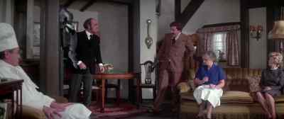 It's obvious that the knight
that wore that suit - The Pink Panther Strikes Again