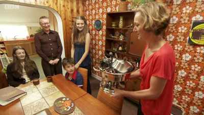 It's official. Fun has arrived in the kitchen in 1979. - Back in Time for Dinner