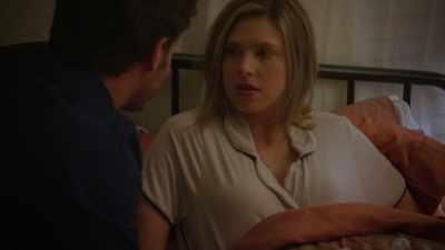 It's okay, everything's fine.
I asked Nicci not to wake you. - My Nanny Stole My Life
