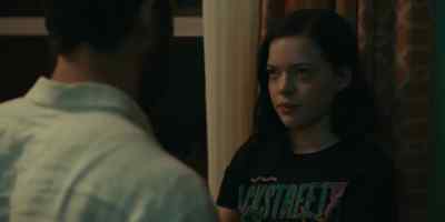 It's okay. Help me understand here, honey. - The Mosquito Coast