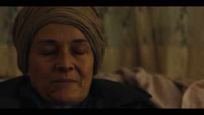 It's okay. It's okay. I'm okay.
Thanks, Bethy. - Mare of Easttown