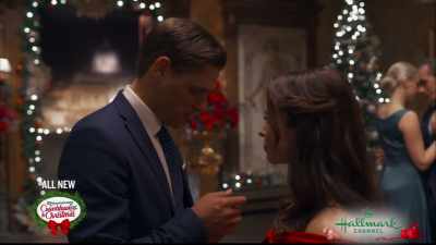 It's okay, just answer it. - Christmas in Rome