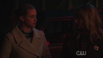 It's okay, Mom. - Riverdale