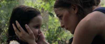 It's okay, okay?
Okay, come here. - Beyond Skyline