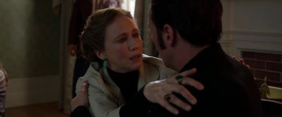 It's okay. - The Conjuring 2