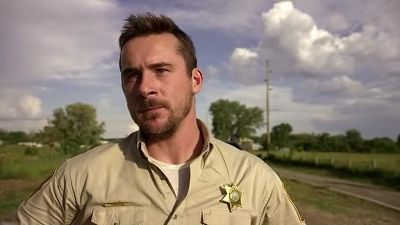 It's okay. - Longmire