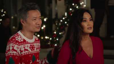 - It's okay, son, - A Big Fat Family Christmas