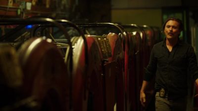 - ♪ It's on, it's on...
- Where are you going? - Lethal Weapon