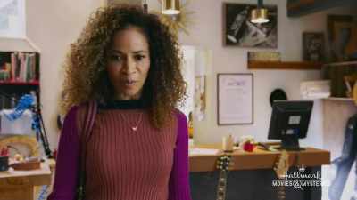 It's on my phone,
tablet, and the cloud, - Perfect Harmony