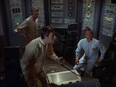 It's on. We hear you. - The Time Tunnel