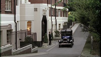 It's one and six, please,
madam. - Agatha Christie's Poirot