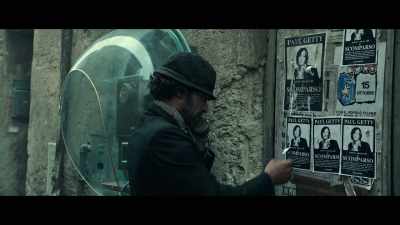 It's onore. - All the Money in the World