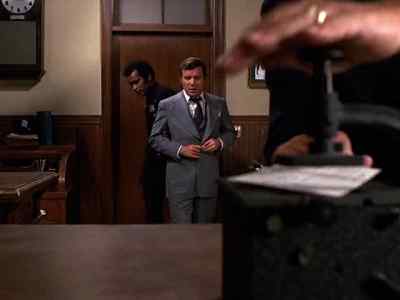 It's open. - Mission: Impossible