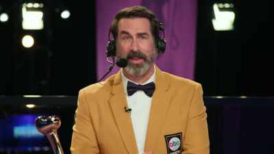 It's our Mr. or Mrs. Congeniality. - 2022 American Rescue Dog Show