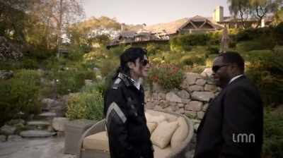 - It's our new house.
- Really? - Michael Jackson: Searching for Neverland