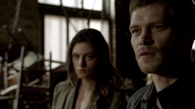 It's over, Mikael.
You're outnumbered. - The Originals