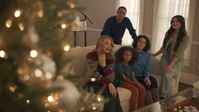 It's pretty,
but is it a Christmas tree? - A Christmas Open House