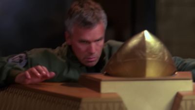 - It's pretty thick.
- There is considerable turbulence. - Stargate SG-1