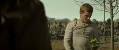 I found these uh out by the edge of the forestIt's a primrose - The Hunger Games: Mockingjay   Part 2
