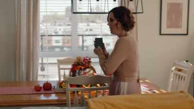 - It's probably impossible.
- Well, I love impossible. - Falling Together