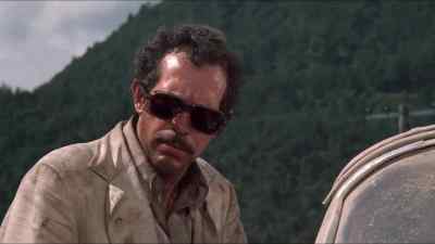 It's really possible to
kiss like that? - Bring Me the Head of Alfredo Garcia