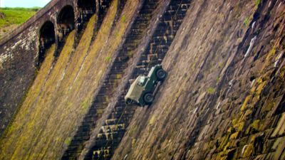 It's really vertical now. - Top Gear