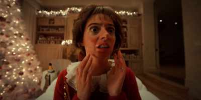 - It's red?
- It's really red. It's gross. - Guillermo del Toro's Cabinet of Curiosities