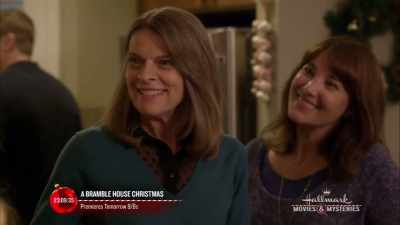 It's right around the corner - Christmas Homecoming