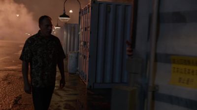 It's right in here. - Dexter