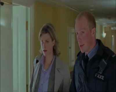 It's this room here. - A Touch of Frost