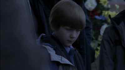 It's so Rosie can find us
when she flies over. - The Killing