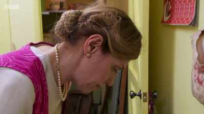 It's Ros's 15th birthday - Back in Time for Dinner