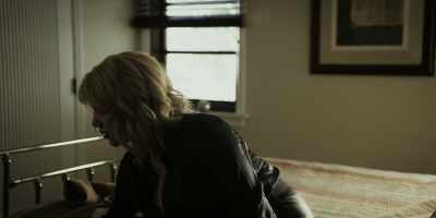 - It's safer than cash.
- Are they worth a lot? - Knox Goes Away
