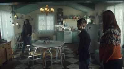 It's smart! Turned my
bedroom into a craft room? - Wynonna Earp: Vengeance