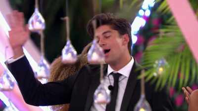 IT'S SO EXCITING. - Love Island