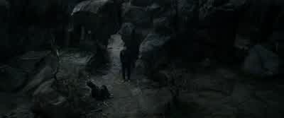 It's so quiet out here. - Mortal Engines