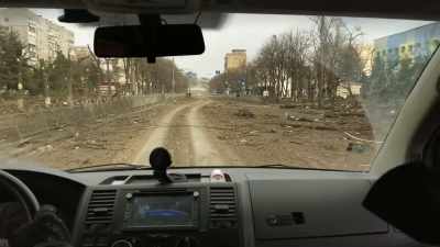 It's still the only place
where you can get Internet. - 20 Days in Mariupol