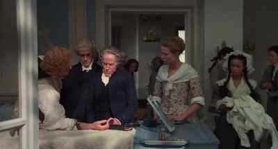 It's still very swollen. - Jefferson in Paris