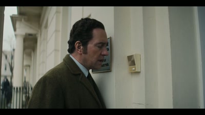 It's Stonehouse,
John Stonehouse. - Stonehouse