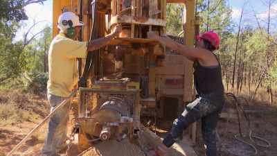 It's stress on the machines.
It's a stressful environment. - Outback Opal Hunters