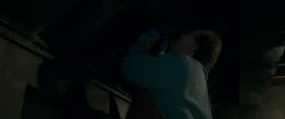 It's stuck. - The Autopsy of Jane Doe