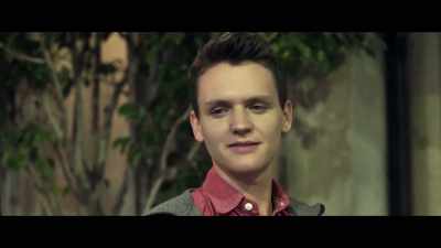 It's the boy... never mind - The Male Gaze: First Kiss