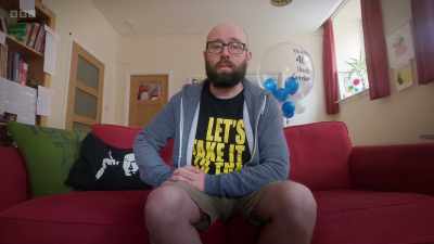 It's the day after my
birthday. - Long Live My Happy Head
