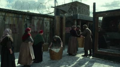 It's the first escape everyone tries - Muppets Most Wanted